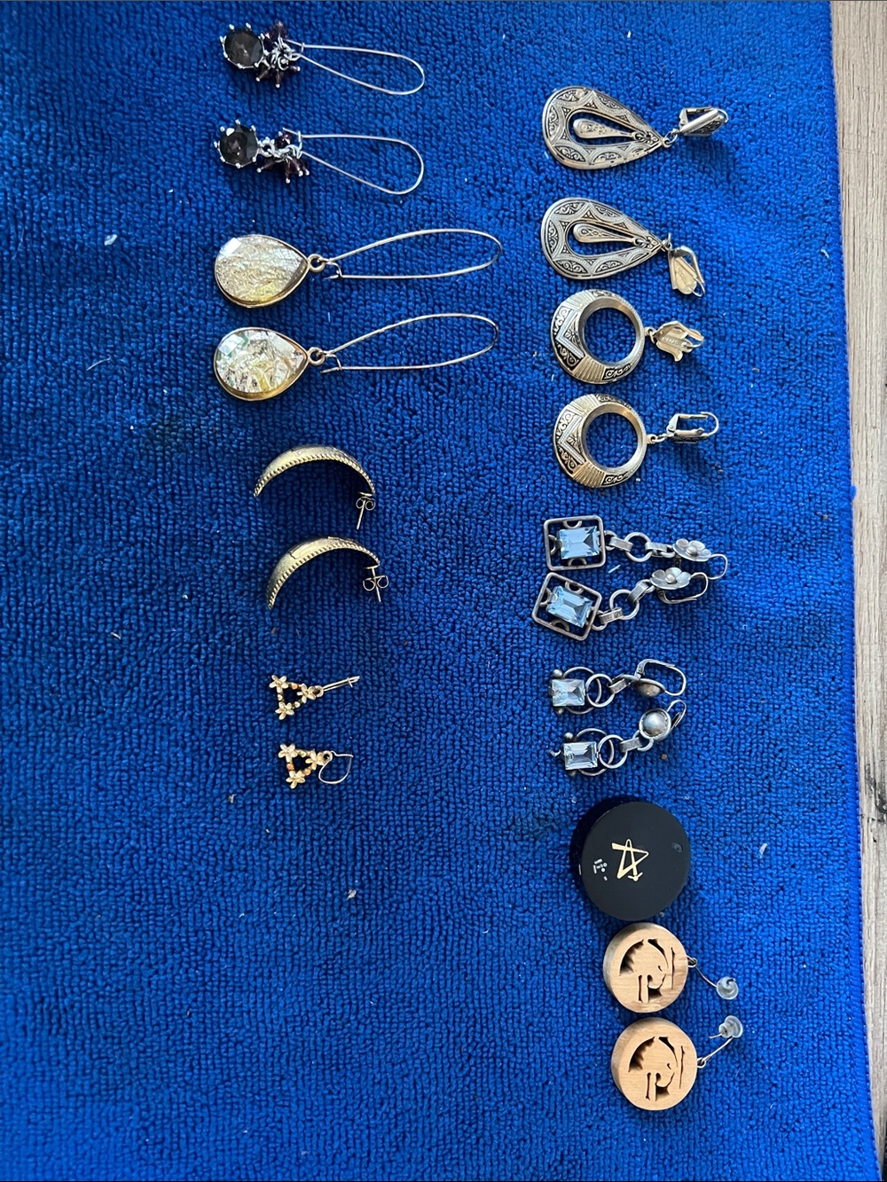 Assorted Gold-Tone And Silver-Tone Women's Earrings - Mixed Colors